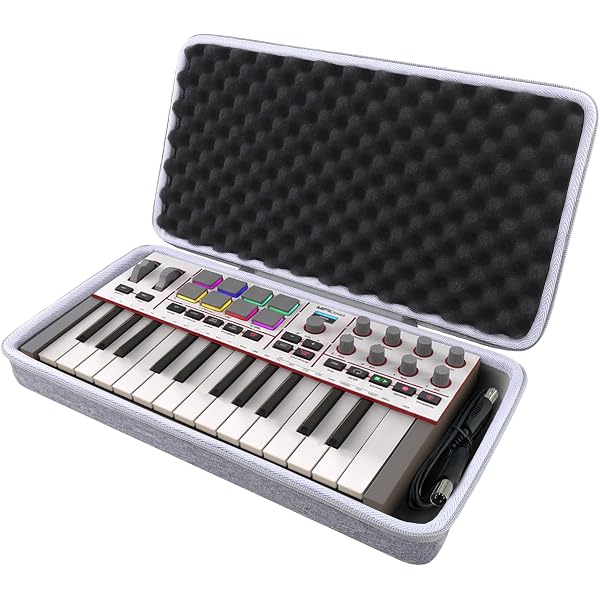 Amazon.co.jp: Geekria ハードシェルトラベルケース Akai Professional